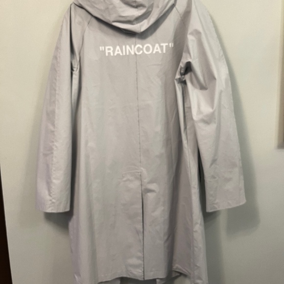 Off-White C/O Virgil Abloh Logo-print shell raincoat - Picture 6 of 10